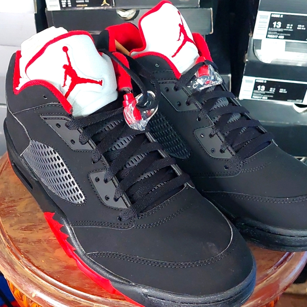 Jordan 5 low alternate